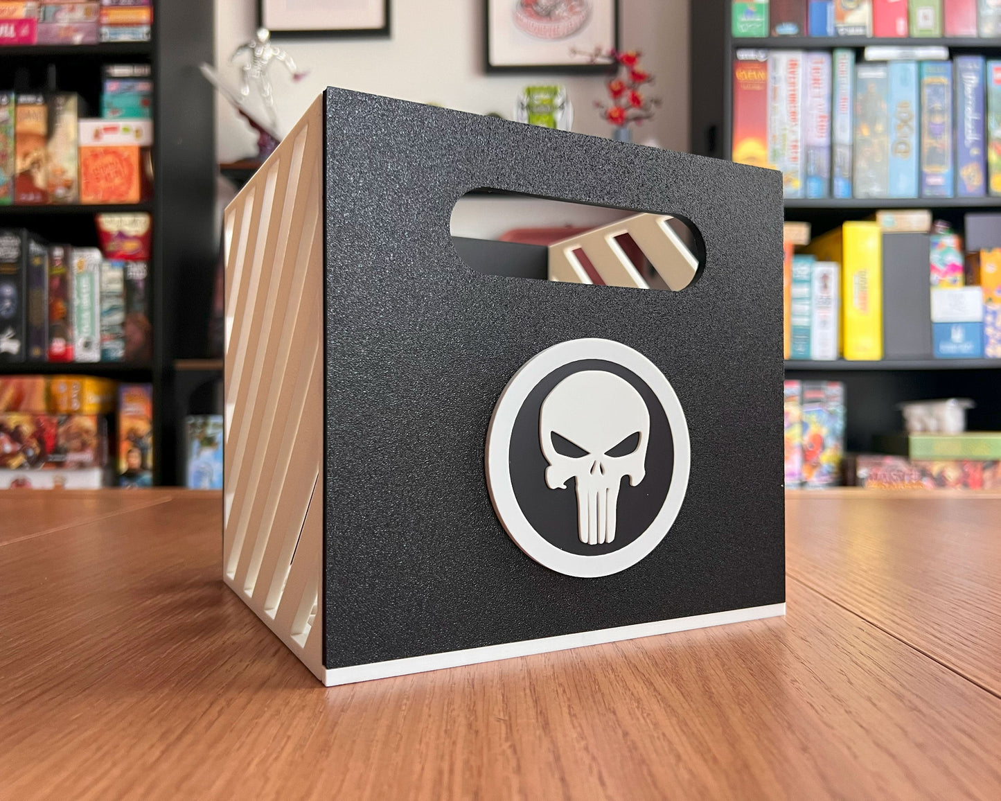 cajas comics daredevil punisher almacenaje guardar marvel frente