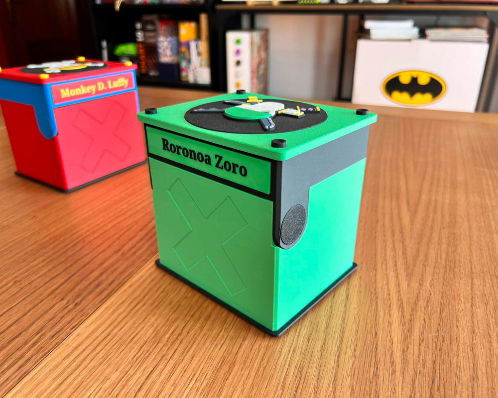Cajas cartas TCG one piece impresas 3d personalizadas mecanicas commander lider zoro trasera