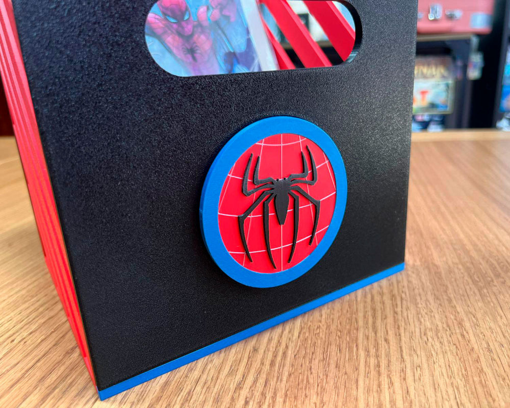 cajas comics grapas aracnidos ucm marvel almacenaje spiderman iman