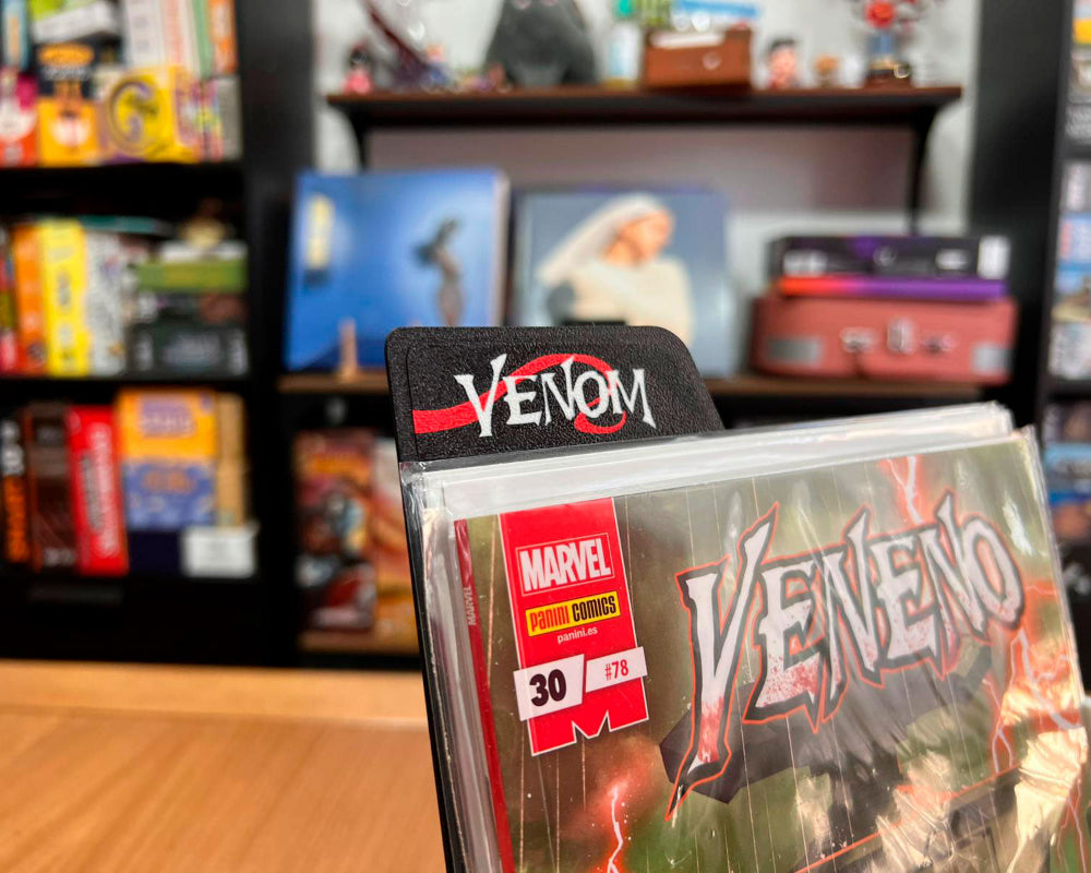 cajas comics grapas aracnidos ucm marvel almacenaje spiderman venom separador