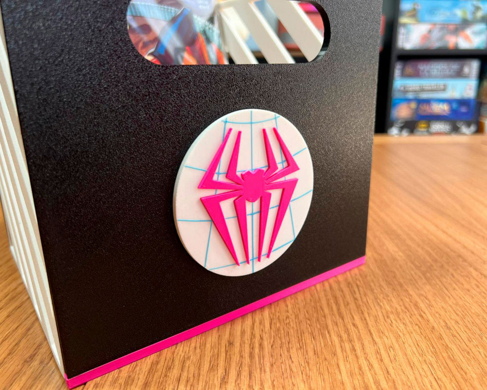 cajas comics grapas aracnidos ucm marvel almacenaje spiderman venom spidergwen iman