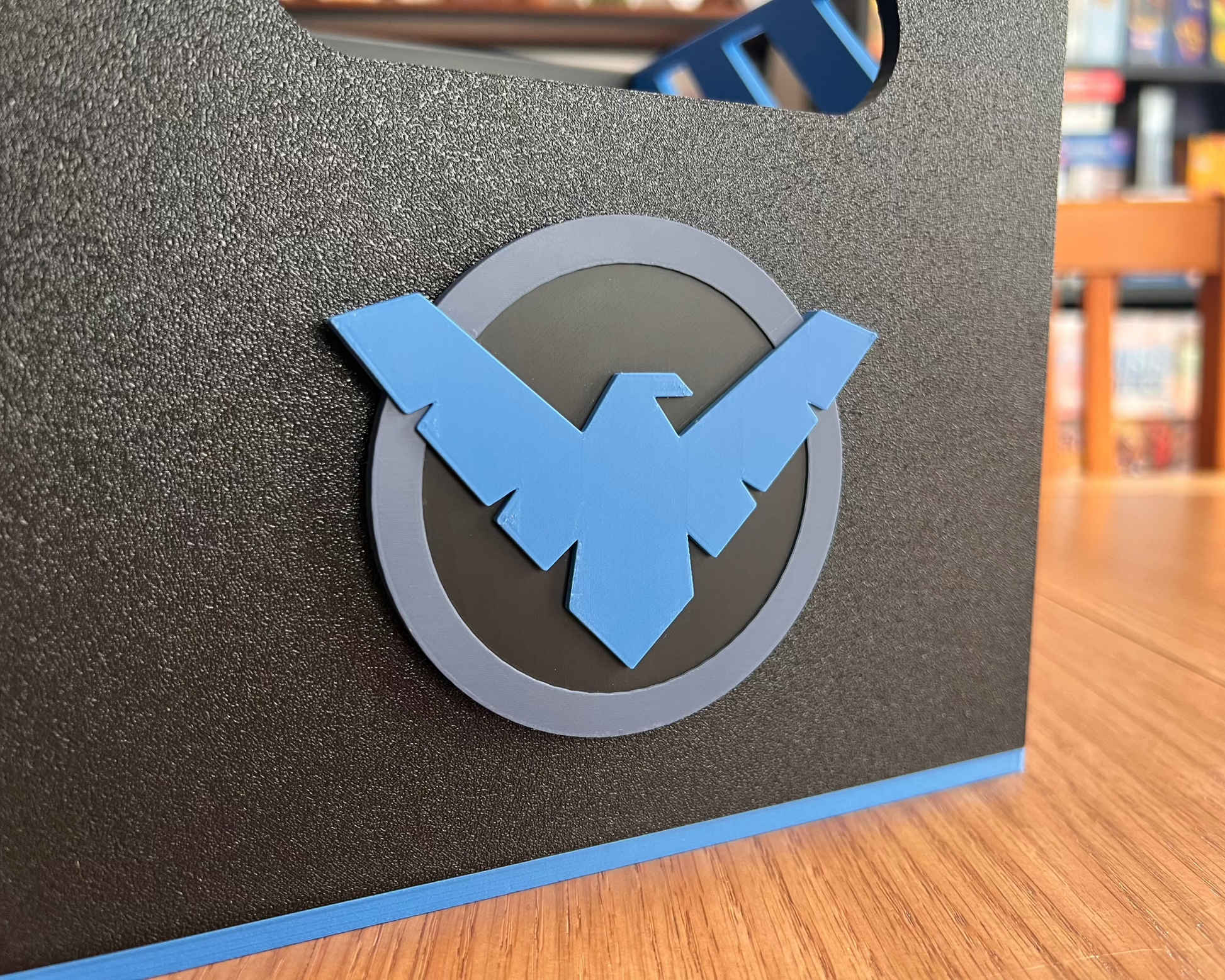 dc comics nightwing batman robin frontal